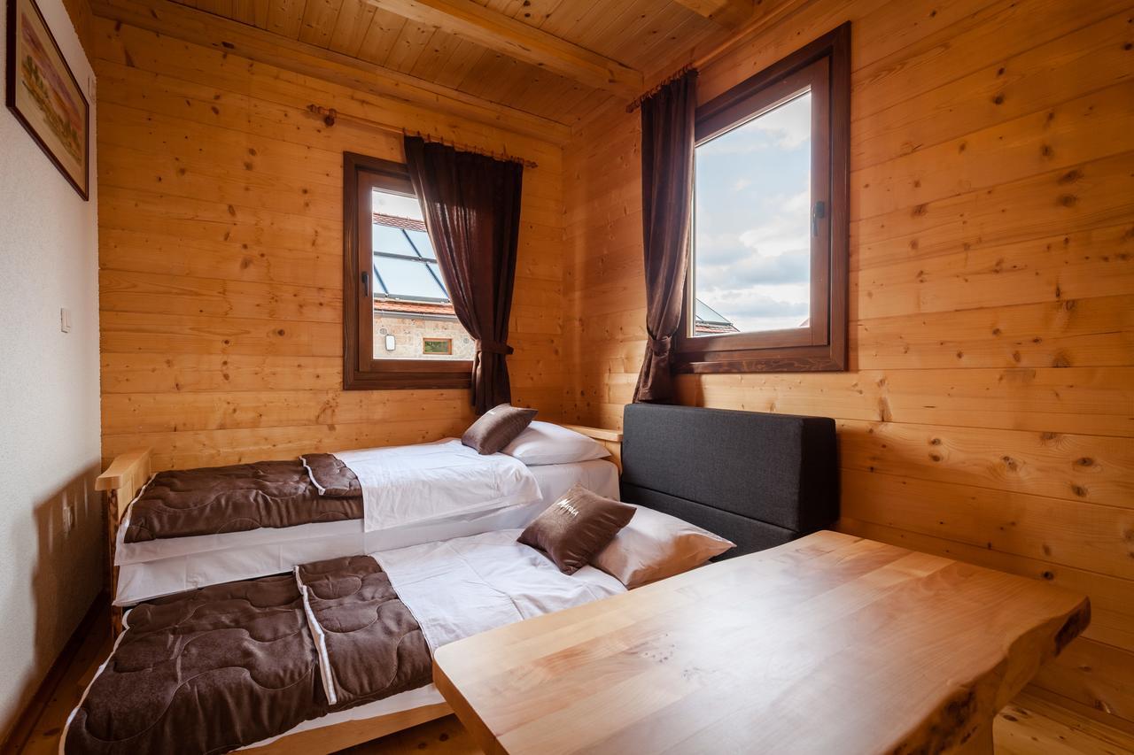 Holiday Park Macola Grabovac  Buitenkant foto