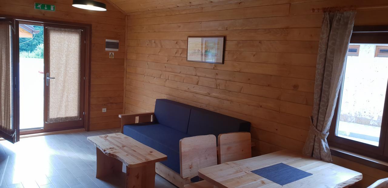 Holiday Park Macola Grabovac  Buitenkant foto