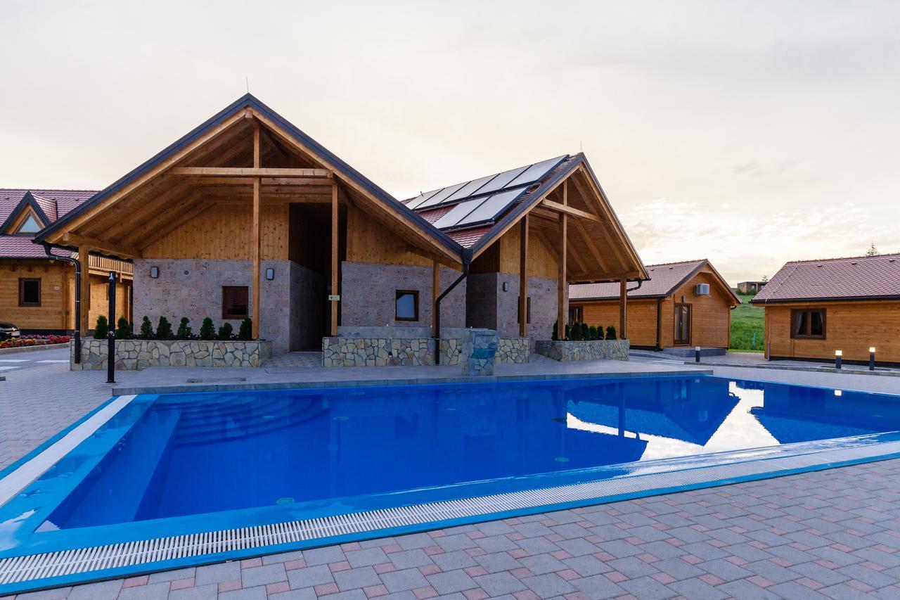 Holiday Park Macola Grabovac  Buitenkant foto